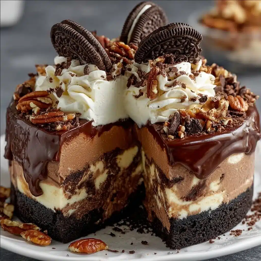 Oreo, Pecan & Chocolate Fudge Cheesecake** Recipe - Recipe Image